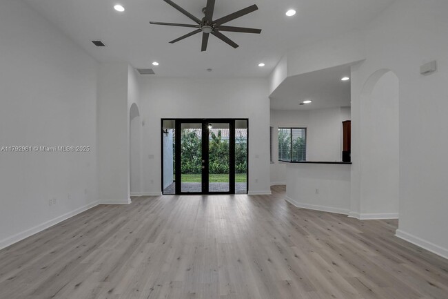 Building Photo - 7871 SW 195th Terrace