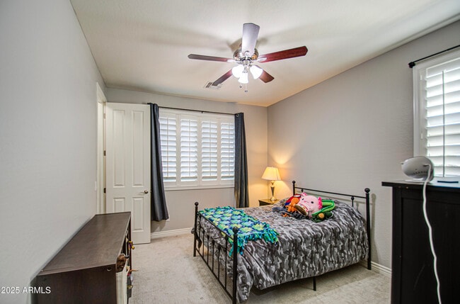 Building Photo - 3016 N Glenview