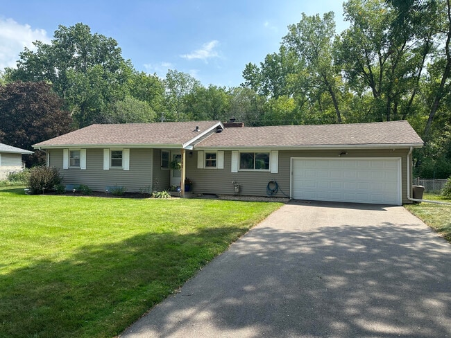 Primary Photo - 2162 Aztec Ln