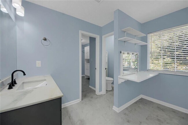 Building Photo - 957 Keldron Ct