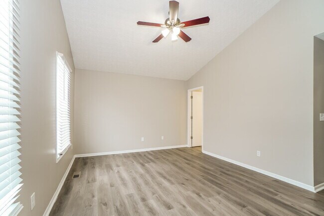 Building Photo - 2108 Juneau Way