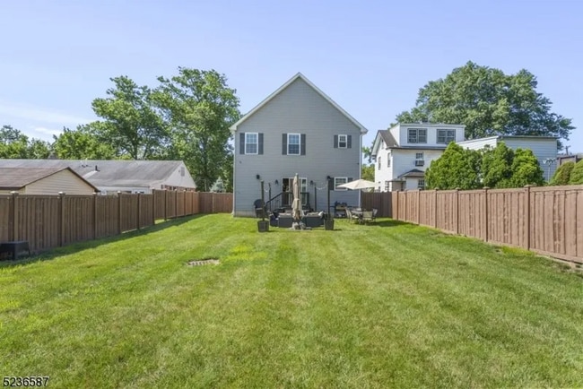 Building Photo - Modern Colonial Single-Family Home