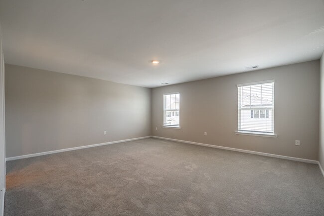 Building Photo - 103 Ashwood Wy