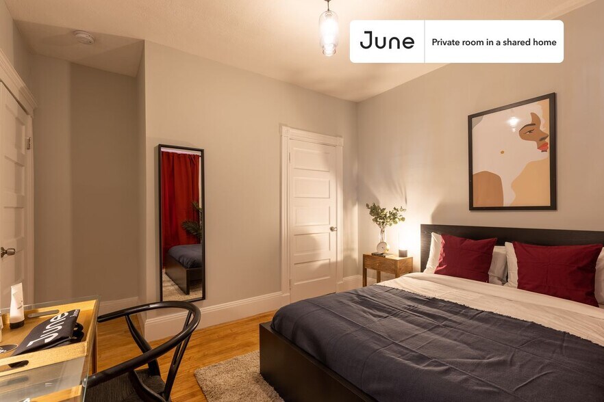 Building Photo - Room in Shared 4 bed/2 bath home