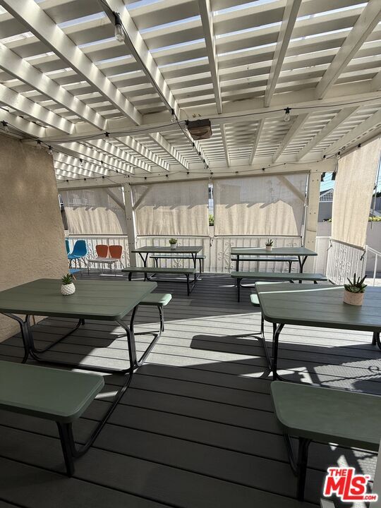 Building Photo - 731 Crenshaw Blvd