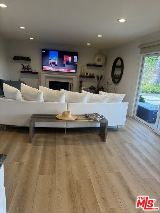 Building Photo - 4230 Park Alisal