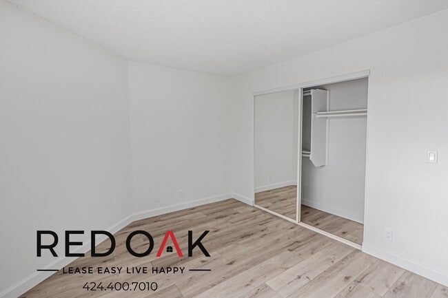 Building Photo - ~1 Month FREE~ Spacious Three Bedroom with...