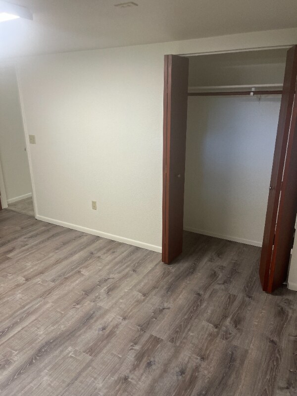 Building Photo - 3385 Granger Ave S