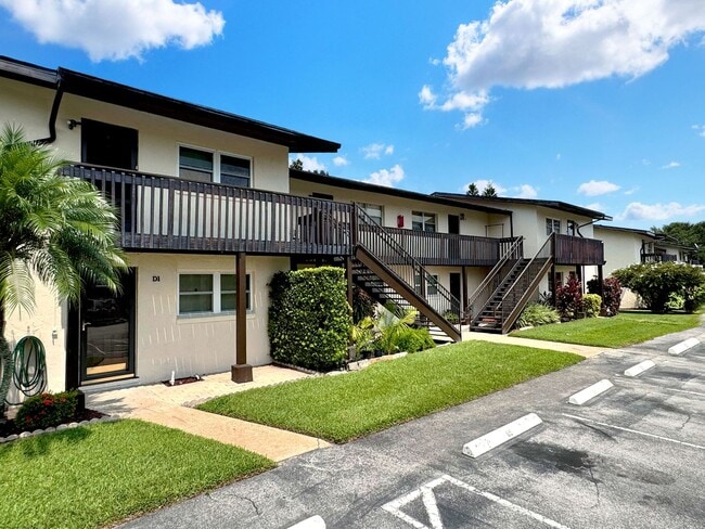 Building Photo - Delightful Two-Bedroom Condo in Winter Haven