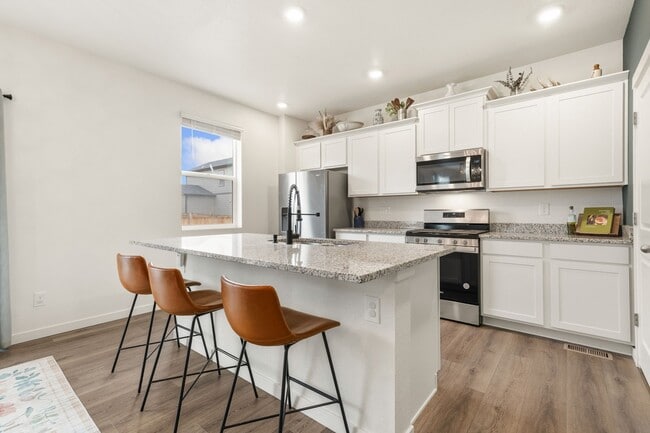 Building Photo - 3758 Catmint St