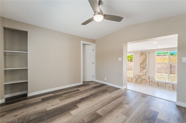 Building Photo - 5402 Tahoe Dr