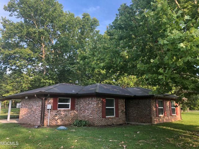 Building Photo - 14221 Suburban Dr