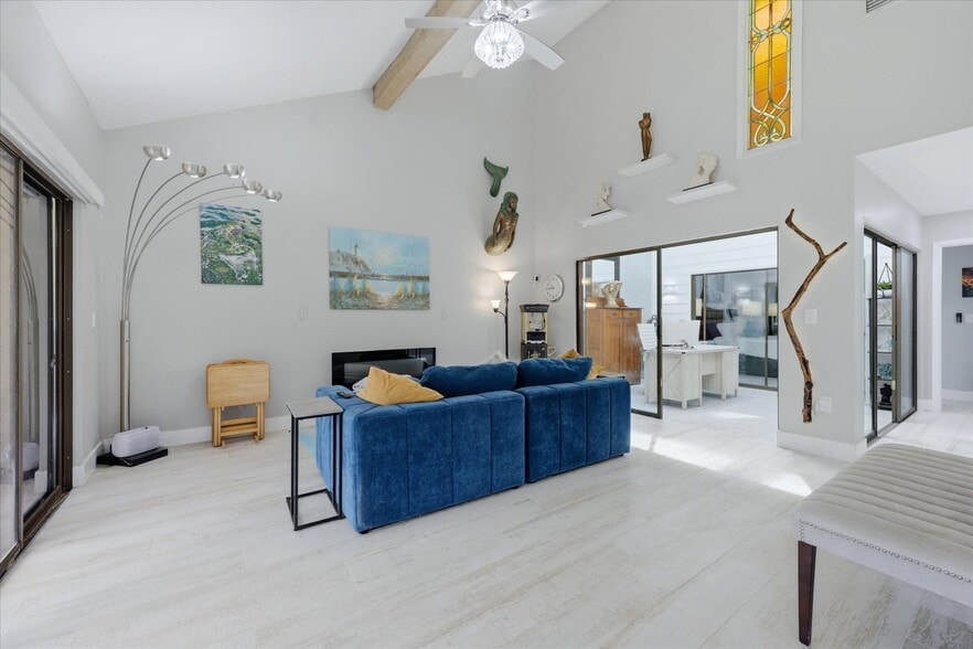 Building Photo - 4401 Glebe Farm Rd