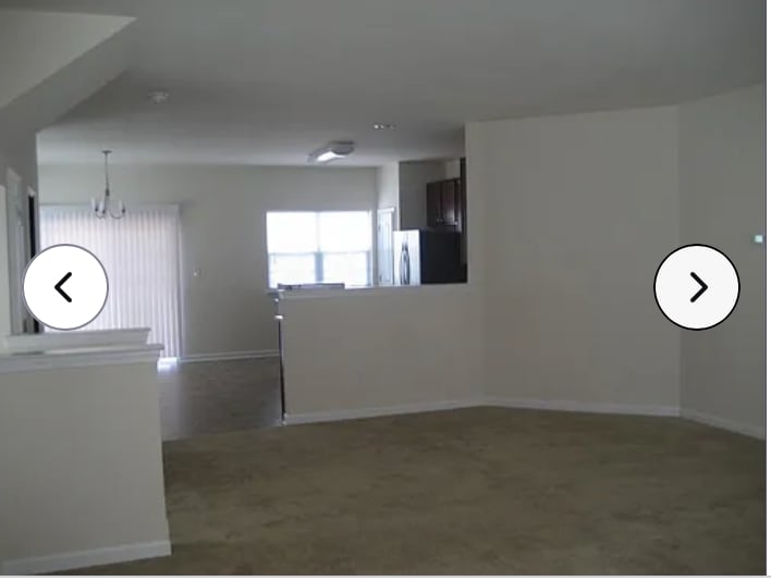 Living room - 112 Ridgemont Dr