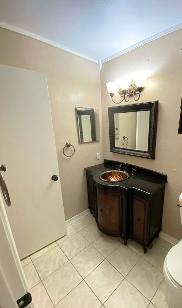 Building Photo - ** 3/1.5 RIVER OAKS CONDOMINIUM **