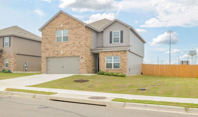 Building Photo - 18513 Quiet Range Dr