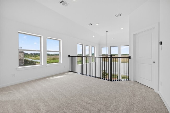 Building Photo - 16739 Lake Austin St