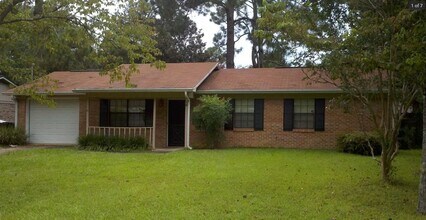 Building Photo - 3 bed, 2 bath house in Killearn- Arbor Hills, Available Now!