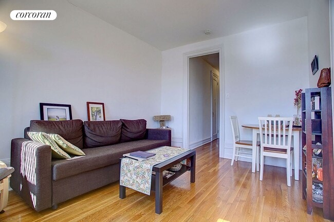 Building Photo - 511 W 169th St