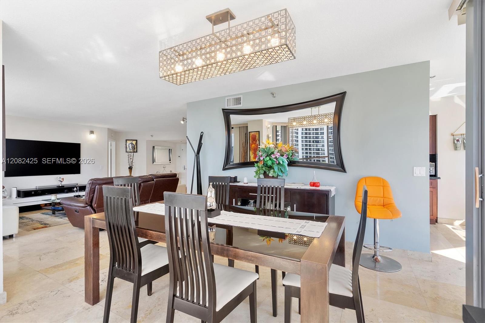 Building Photo - 3500 Mystic Pointe Dr