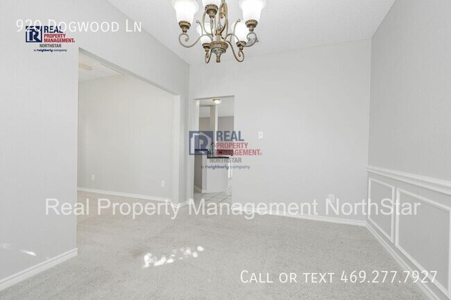 Building Photo - 920 Dogwood Ln