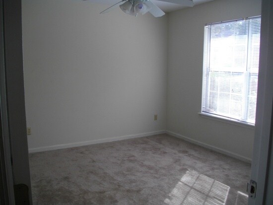 Building Photo - 2681 Tess Cir