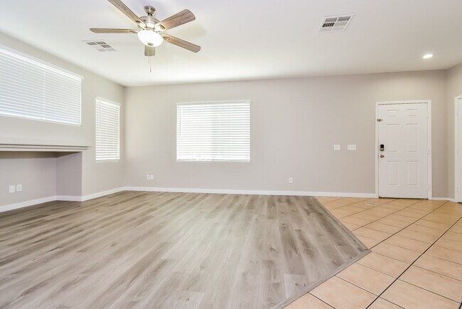 Building Photo - 4044 Companionship Ct