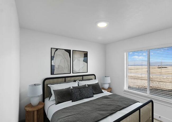 Building Photo - Newly Built 4 Bedroom Townhome!