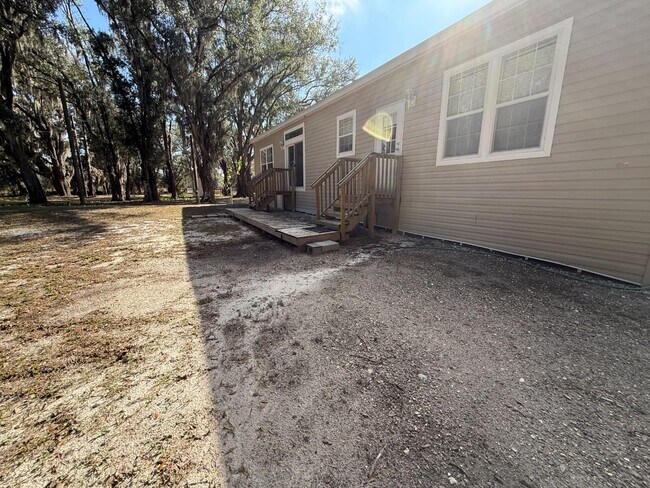 Building Photo - 640 Frank Griffin Ave