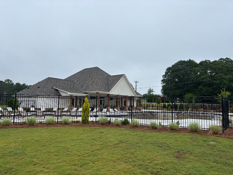 Building Photo - 0 Otway Lp