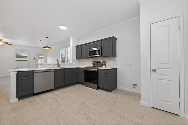 Building Photo - 16827 Libson Falls Dr