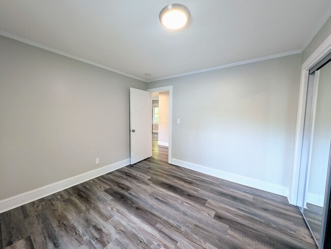 Building Photo - 110 Goldston Ave