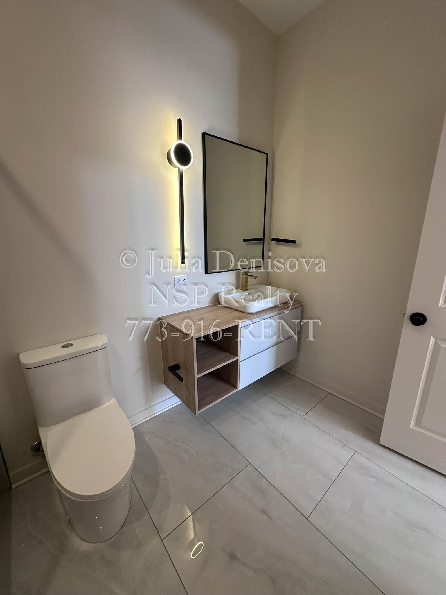 Building Photo - 3207 N Narragansett Ave