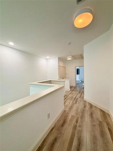 Building Photo - 4305 Pecan Knoll Dr