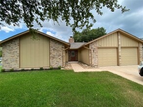 Building Photo - 1510 Boffi Cir
