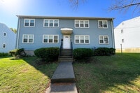 Building Photo - 36 Oak Ridge Dr