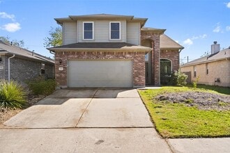 Building Photo - 910 Cedar Crest Dr
