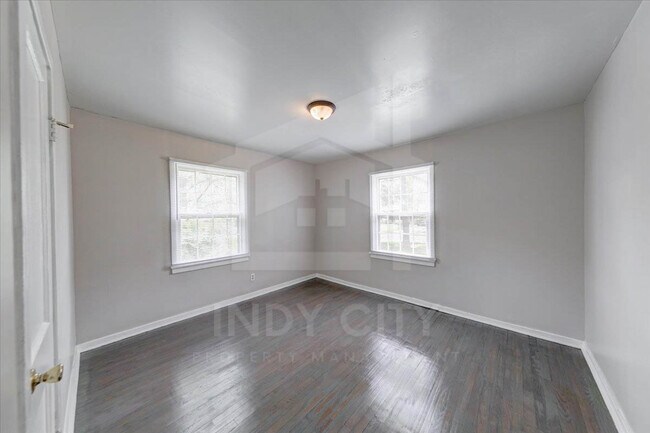 Building Photo - 6132 Raleigh Dr