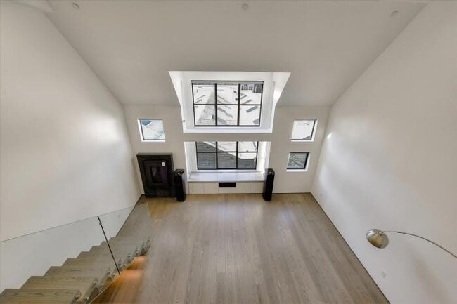 Building Photo - 1 bedroom in San Francisco CA 94103