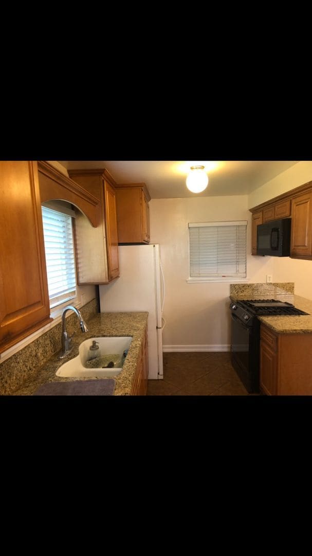 Building Photo - WHITTIER IMMUCULATE 4 BDRM 2 BATH HOME FOR LEASE!!