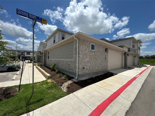 Primary Photo - 7601 Bow Ct