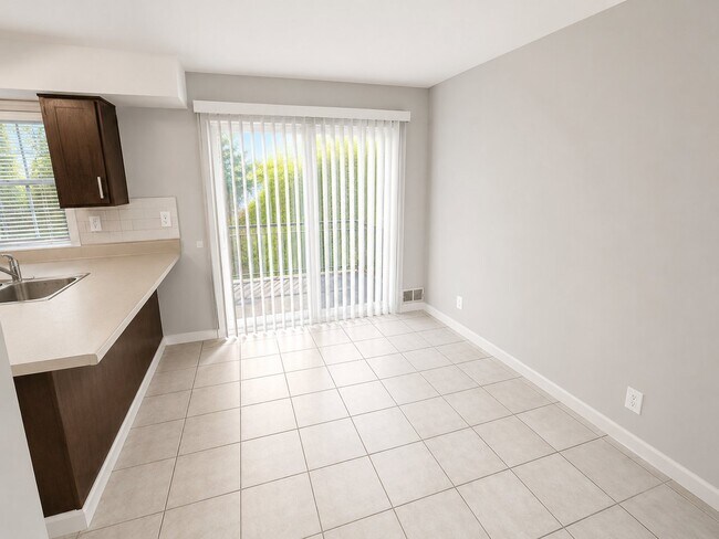 Building Photo - 164 Woodlake Manor Dr