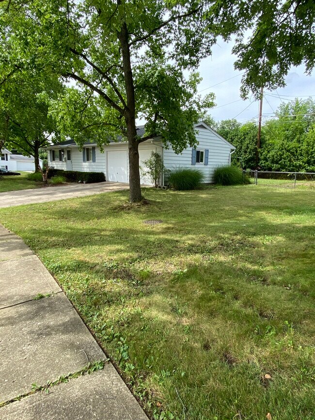 Building Photo - 6374 Rygate Dr