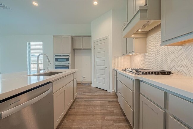 Building Photo - 29326 Red Rocks Pk Dr
