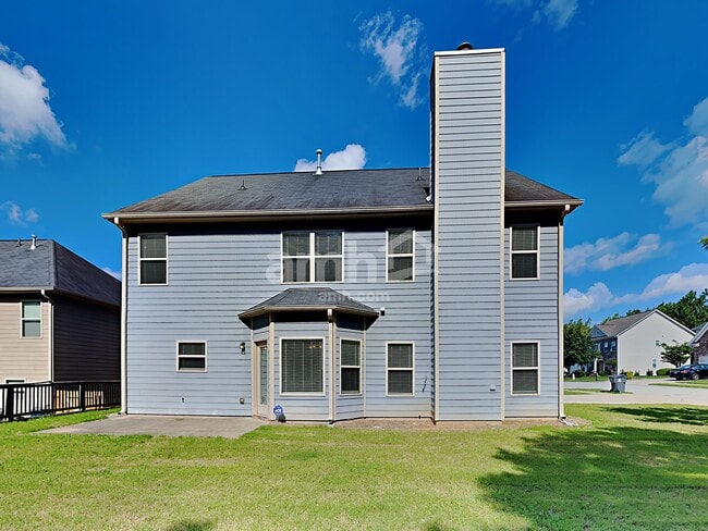 Building Photo - 160 Summit Point Dr