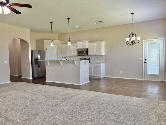 Building Photo - 709 SW 149th Pl