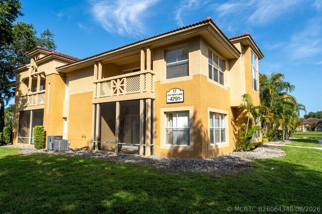 Building Photo - 4791 Via Palm Lakes