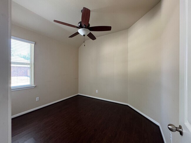 Building Photo - 19038 W Windhaven Terrace Trail