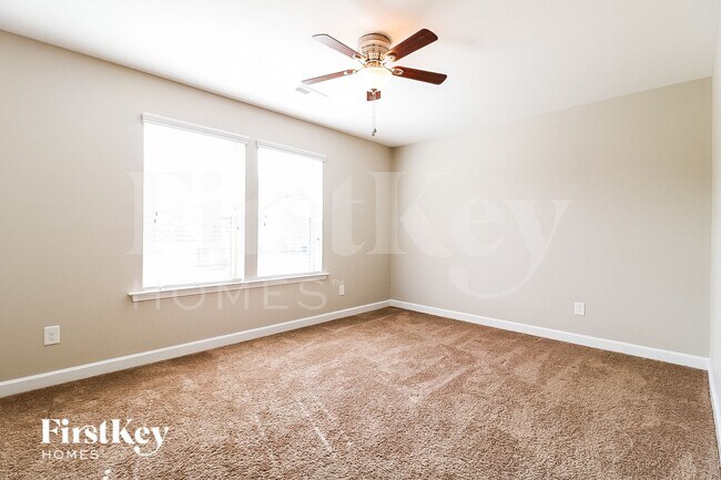 Building Photo - 271 Summerwind Plantation Dr