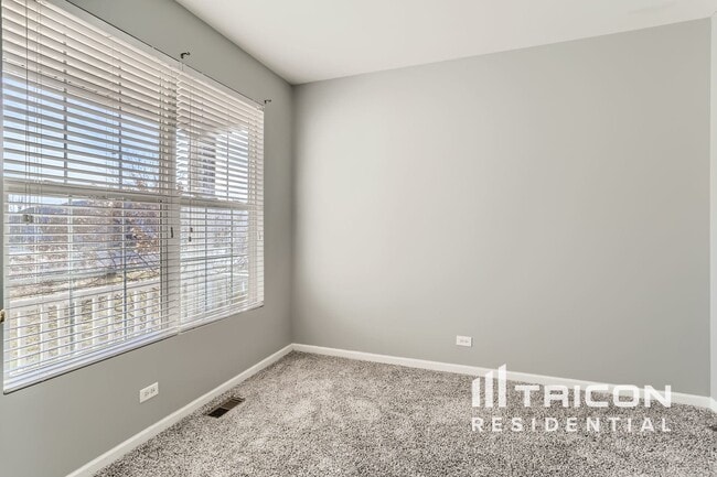 Building Photo - 12214 Magnolia Ct